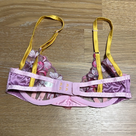 NEW For Love and lemons Floral Embroidered Bra with Yellow Straps size XXS - Picture 6 of 6